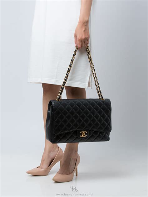 maxi classic handbag chanel price|Chanel classic maxi flap bag.